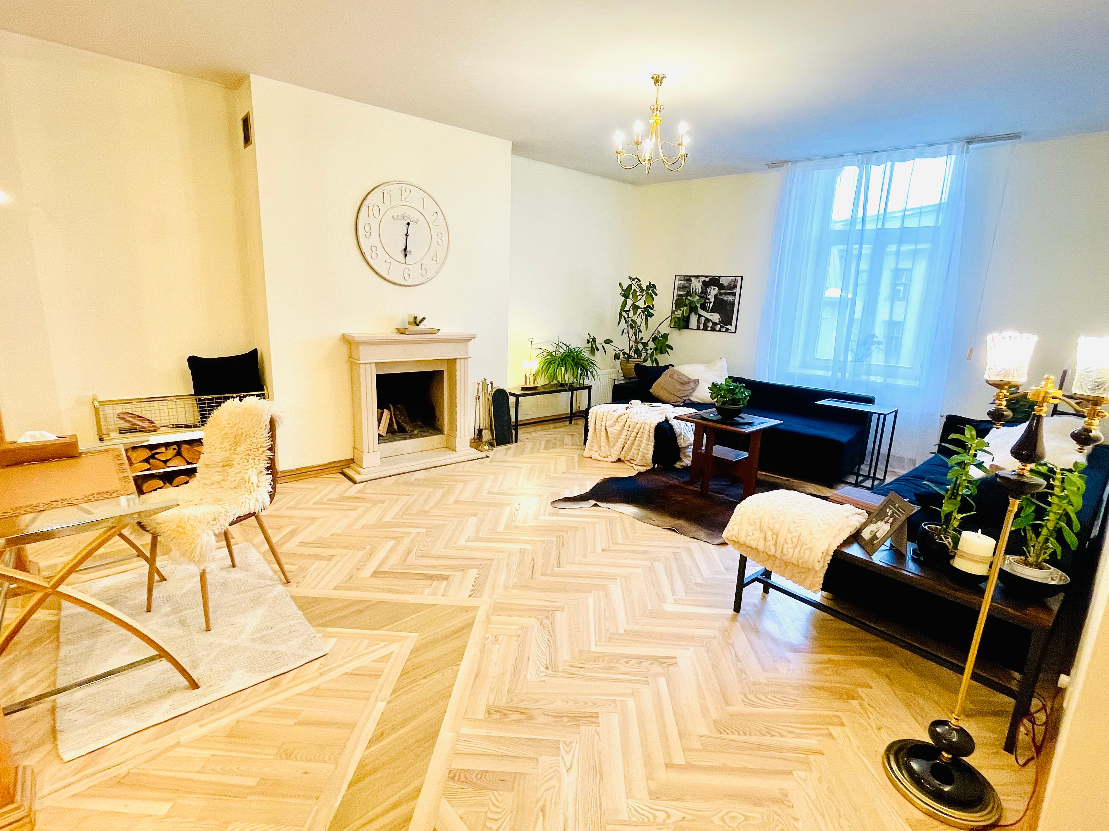 Apartment photo: 12